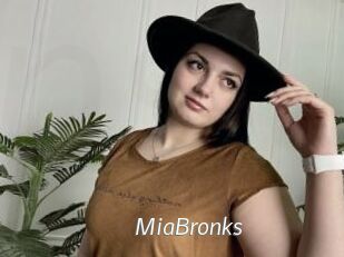MiaBronks