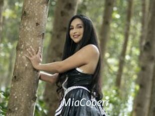 MiaCoperr