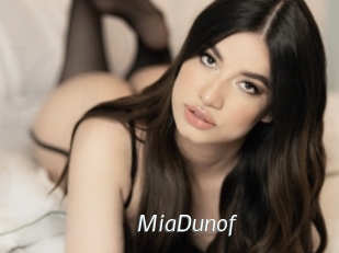 MiaDunof Porn Star