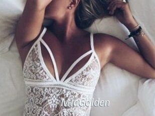 Mia_Golden