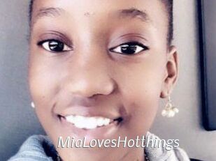 MiaLovesHotthings
