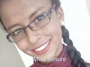 Mia_Pleasure