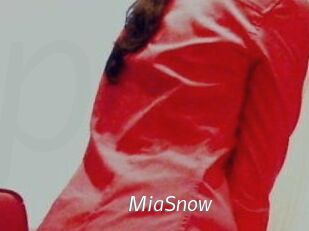 MiaSnow