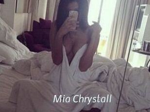 Mia_Chrystall
