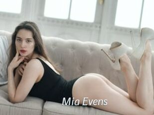 Mia_Evens
