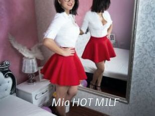 Mia_HOT_MILF