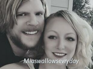 Miaswallowsevryday