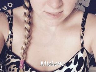 Mieke90