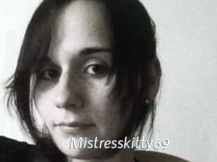 Mistresskitty69