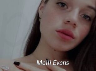 Molli_Evans