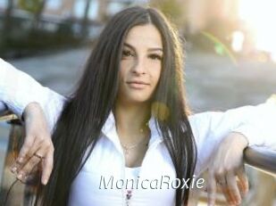 MonicaRoxie