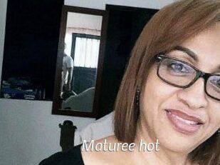 Maturee_hot