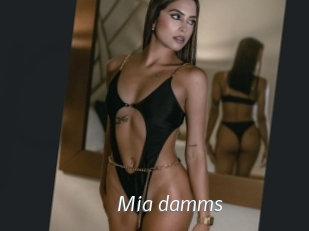 Mia_damms