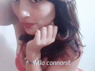 Mia_connorst