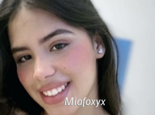 Miafoxyx