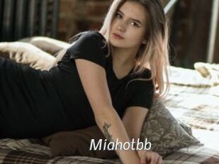 Miahotbb