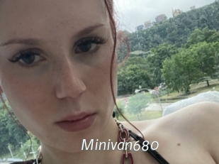Minivan680