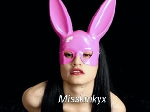 Misskinkyx