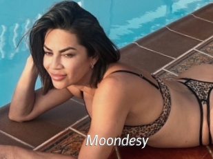 Moondesy