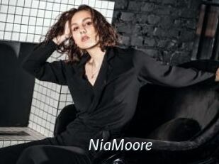 NiaMoore