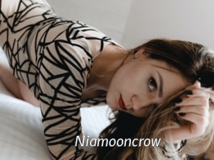 Niamooncrow