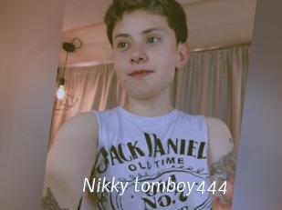 Nikky_tomboy444