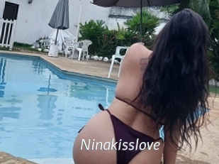 Ninakisslove