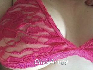 Olivia_Ann_69
