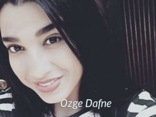 Ozge_Dafne