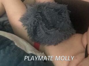 PLAYMATE_MOLLY