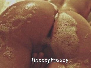 RoxxxyFoxxxy