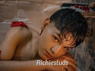 Richiestuds