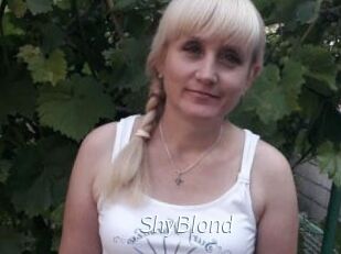 ShyBlond