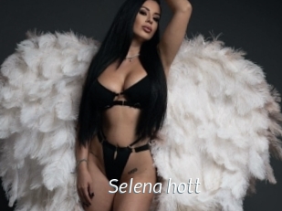 Selena_hott