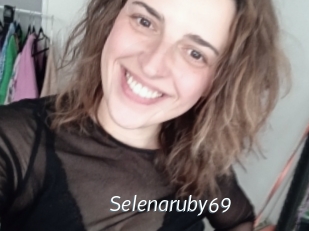 Selenaruby69