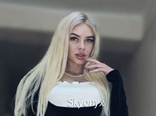 Skyonyx