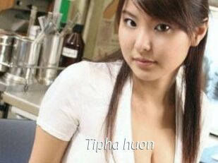 Tipha_huon
