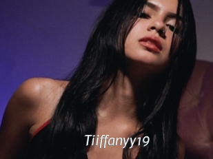 Tiiffanyy19
