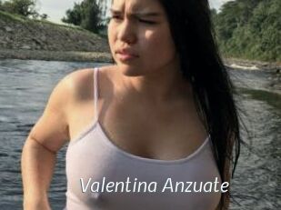 Valentina_Anzuate