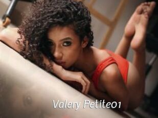 Valery_Petite01