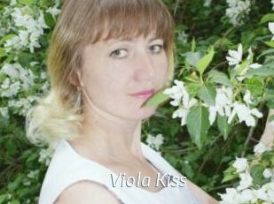 Viola_Kiss_