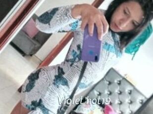 Violet_hot19