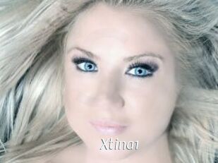 Xtina1